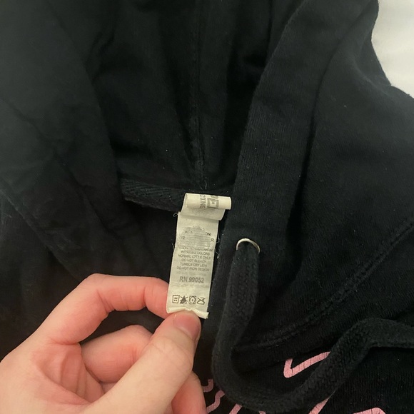 julia michaels inner monologue tour “falling for boys” hoodie - Picture 4 of 4